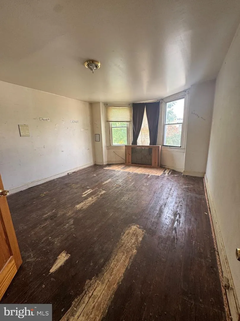 729 E 41ST STREET Baltimore, MD 21218