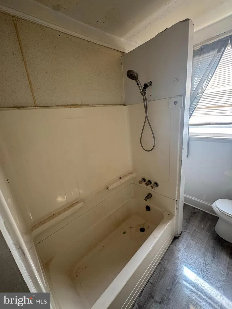 729 E 41ST STREET Baltimore, MD 21218