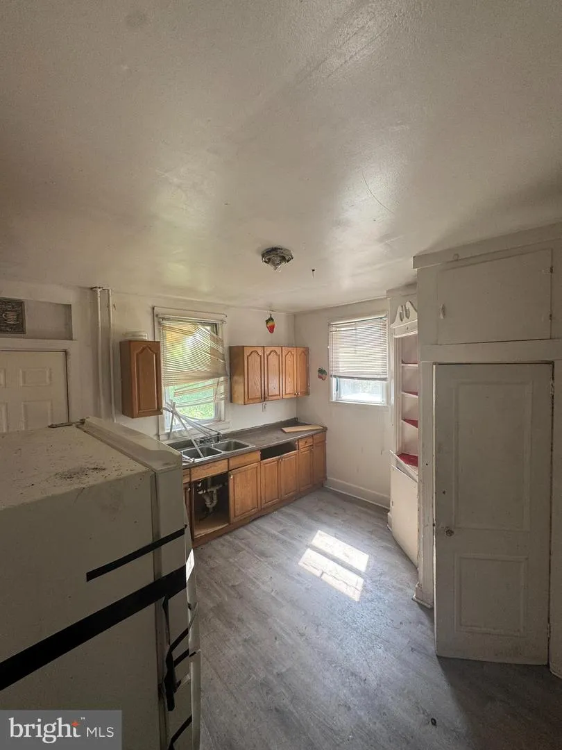 729 E 41ST STREET Baltimore, MD 21218