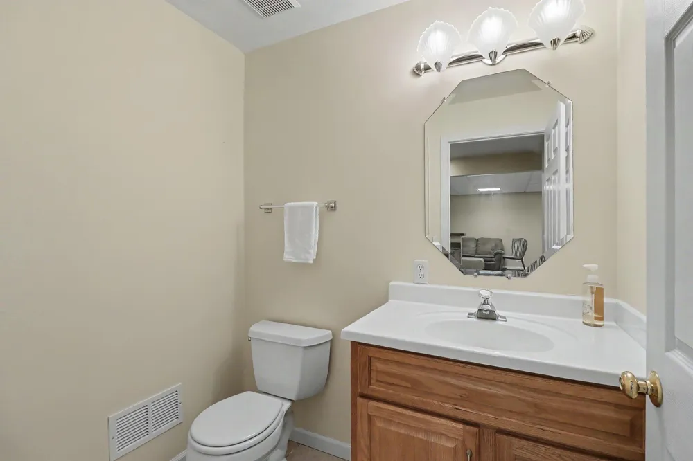 479 Derby Court Saline, MI 48176