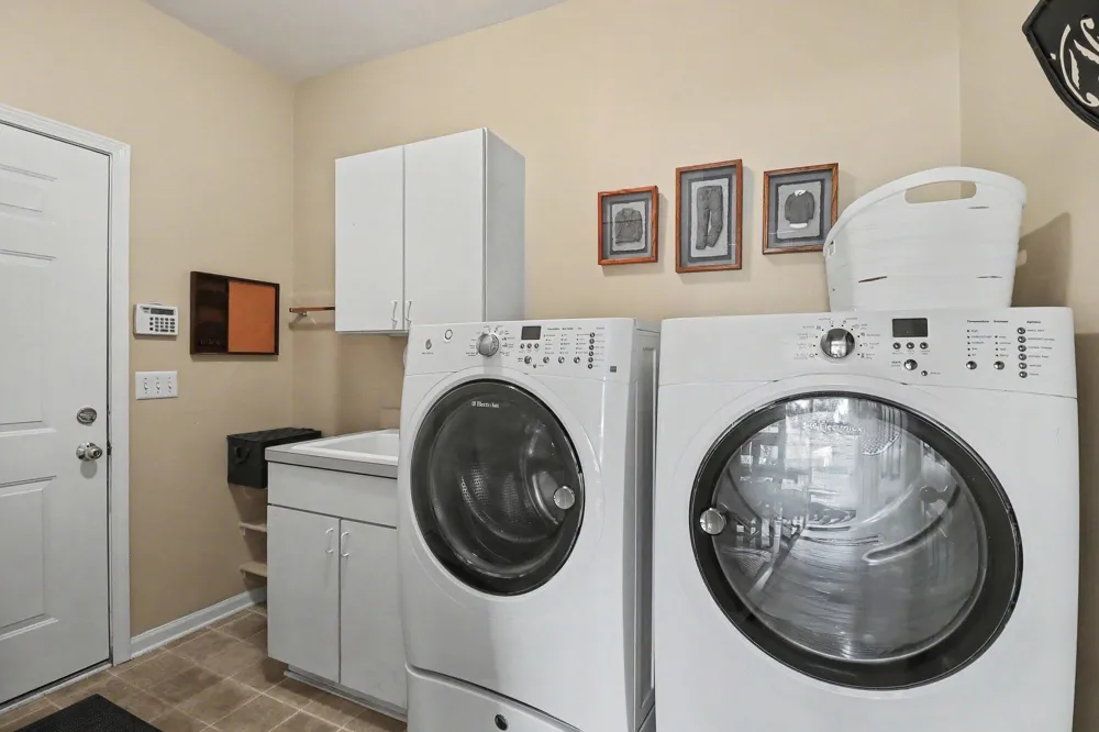 479 Derby Court Saline, MI 48176