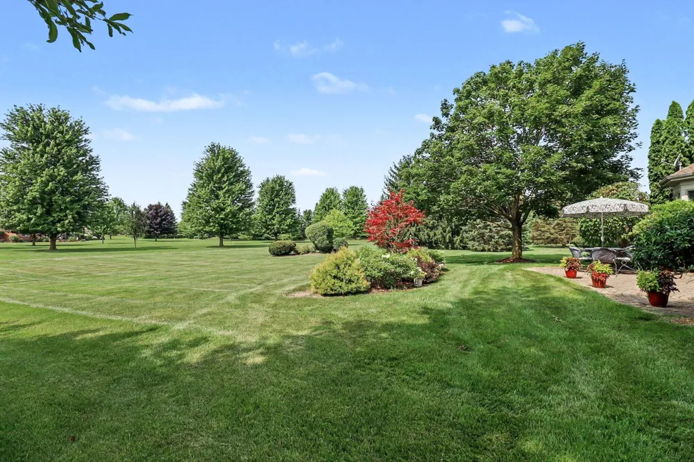 479 Derby Court Saline, MI 48176