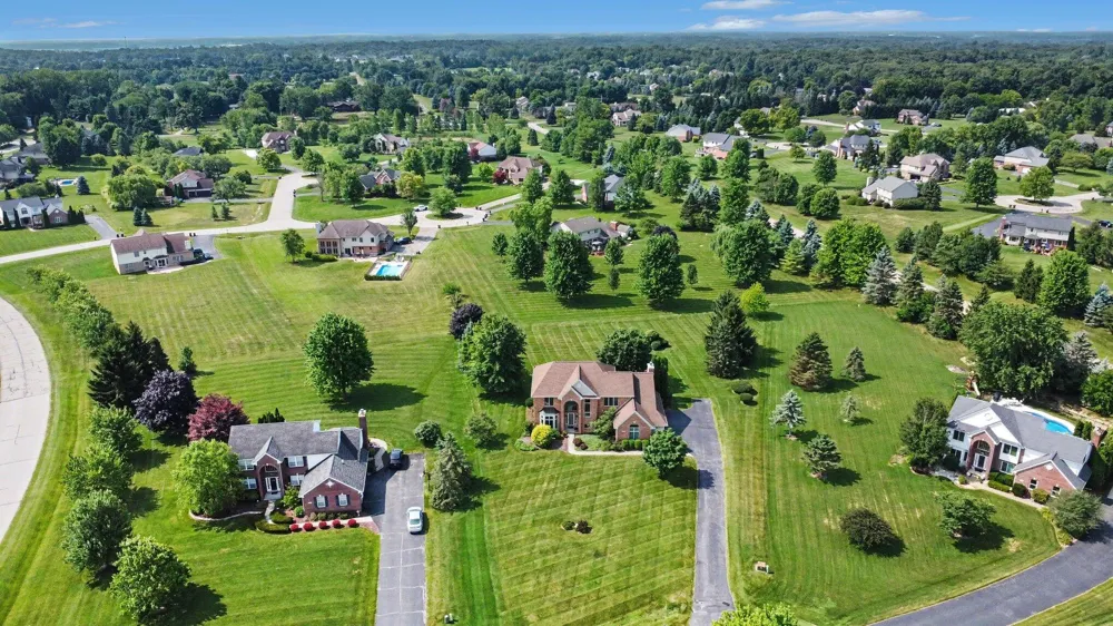 479 Derby Court Saline, MI 48176