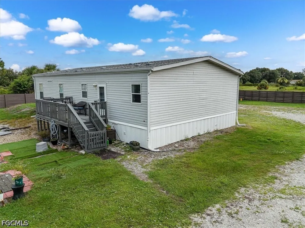 Estribo Street Clewiston, FL 33440