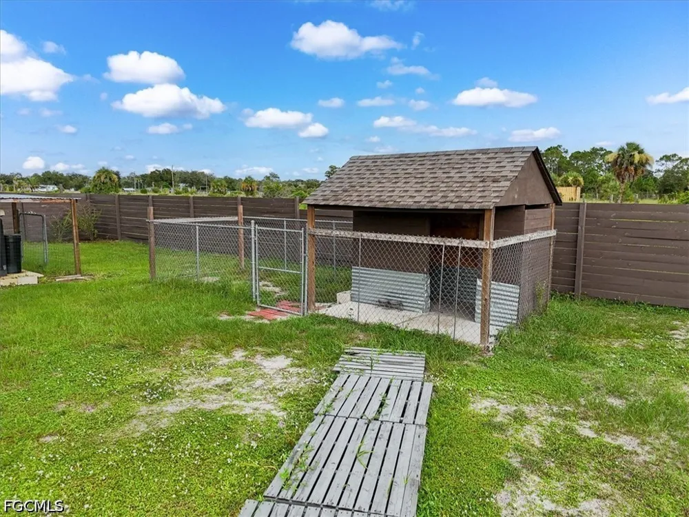 Estribo Street Clewiston, FL 33440