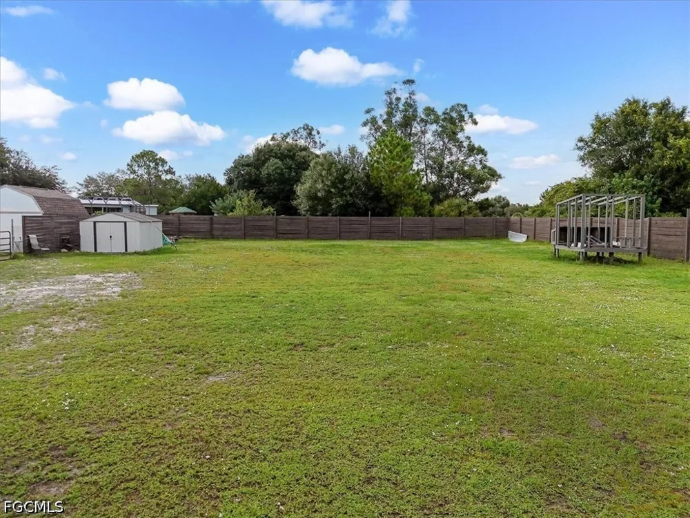 Estribo Street Clewiston, FL 33440