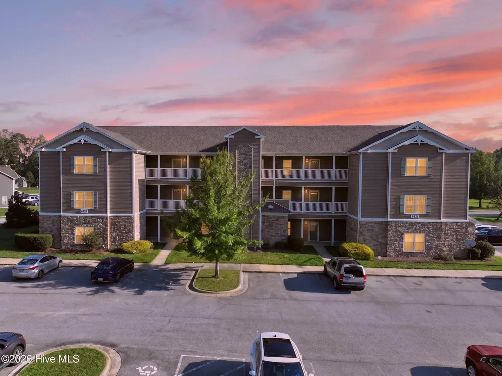 4428 Bluebill Drive #8 Greenville, NC 27858