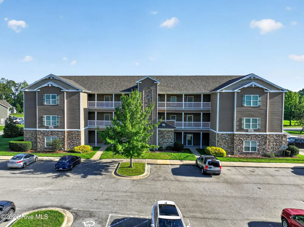 4428 Bluebill Drive #8 Greenville, NC 27858