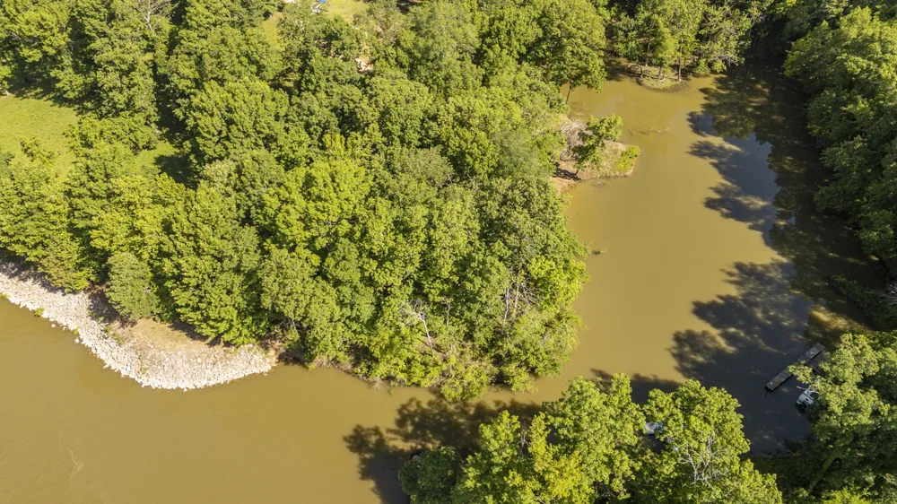4 Island View Dr Bath Springs, TN 38311