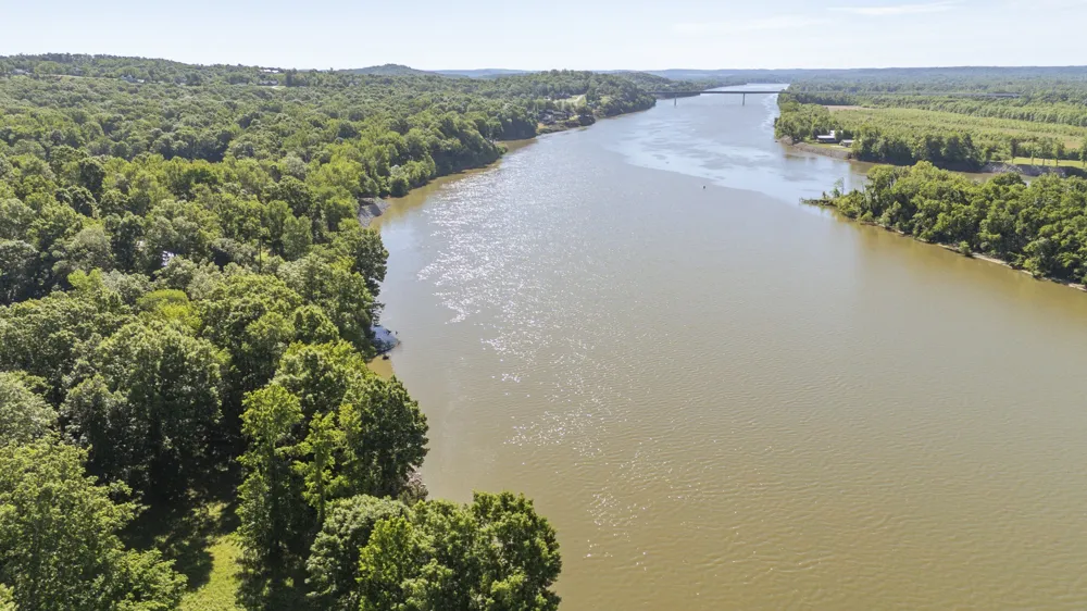 4 Island View Dr Bath Springs, TN 38311