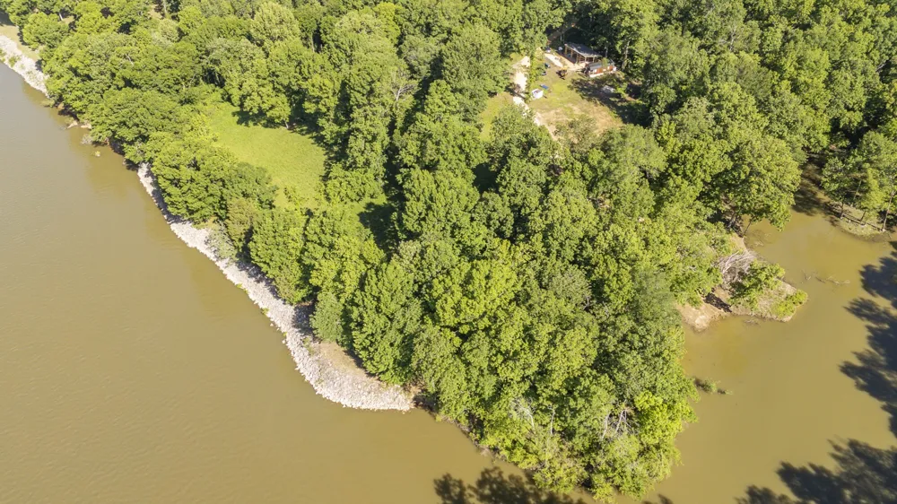 4 Island View Dr Bath Springs, TN 38311