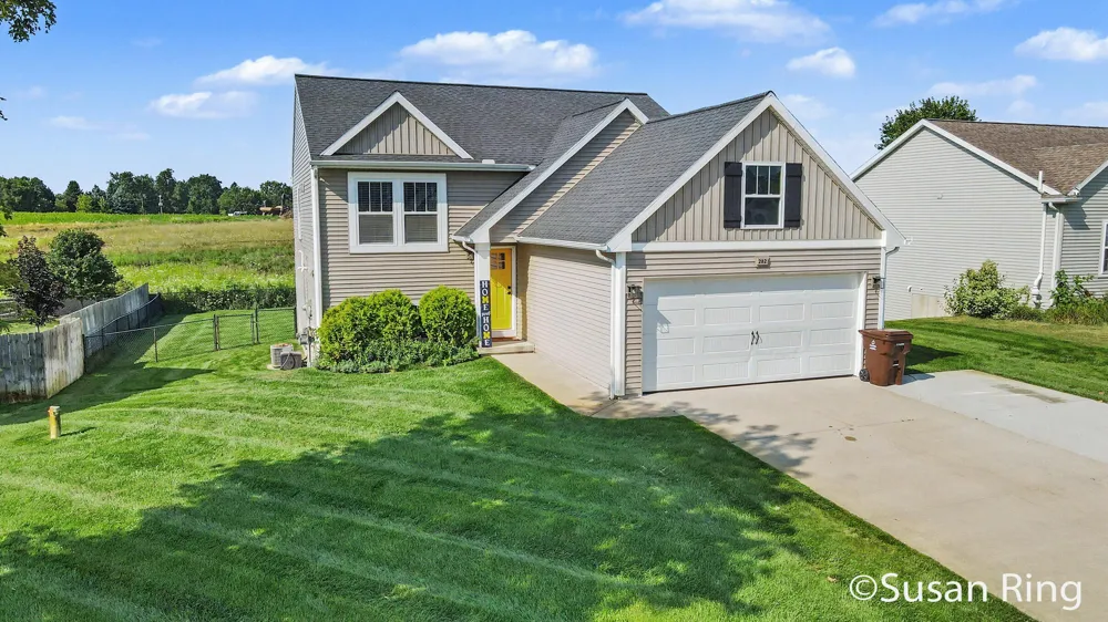 282 Vansen Drive Tyrone Township, MI 49330