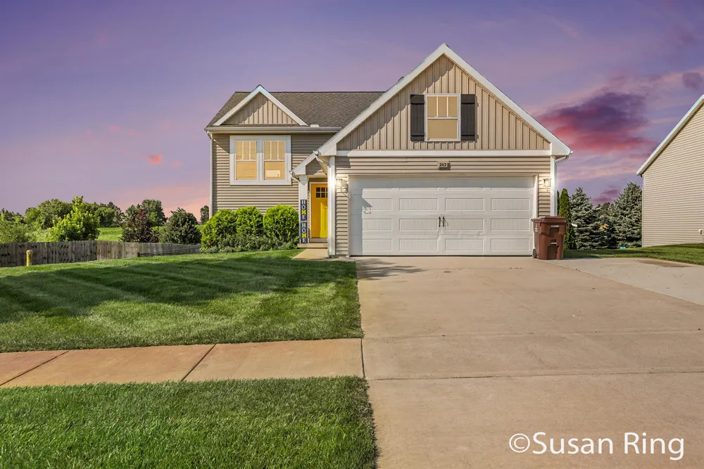 282 Vansen Drive Tyrone Township, MI 49330