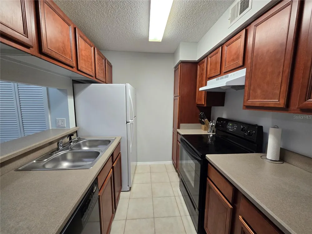 1401 S PALMETTO AVENUE #809 Daytona Beach, FL 32114
