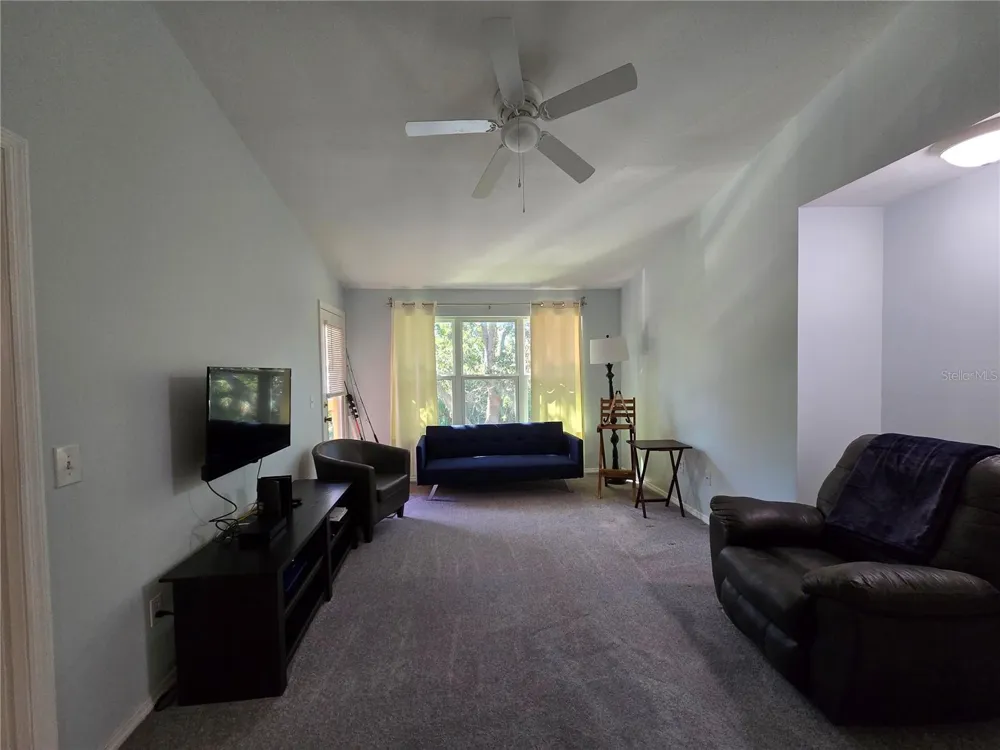 1401 S PALMETTO AVENUE #809 Daytona Beach, FL 32114
