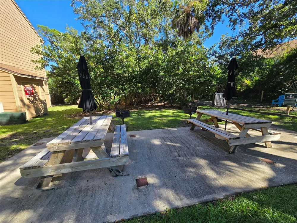 1401 S PALMETTO AVENUE #809 Daytona Beach, FL 32114