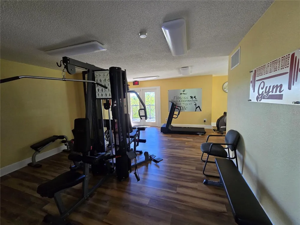 1401 S PALMETTO AVENUE #809 Daytona Beach, FL 32114