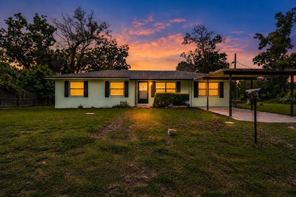 206 NE 6TH STREET Trenton, FL 32693