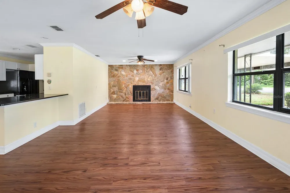 206 NE 6TH STREET Trenton, FL 32693