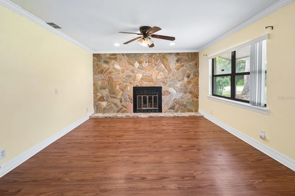 206 NE 6TH STREET Trenton, FL 32693