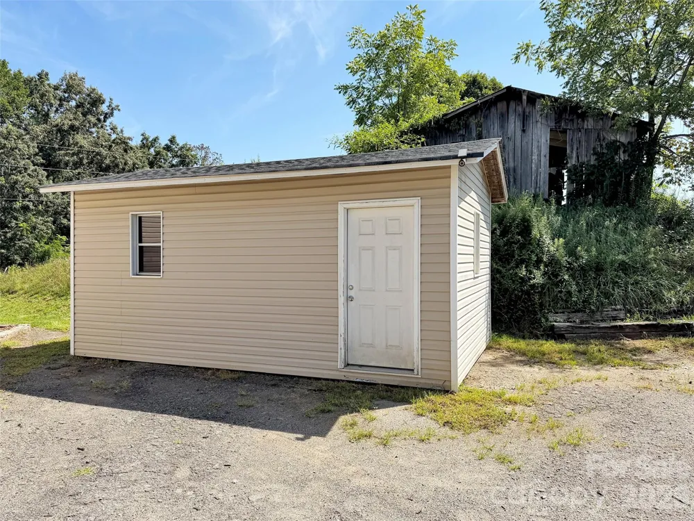 8 Worley Ridge Trail Candler, NC 28715