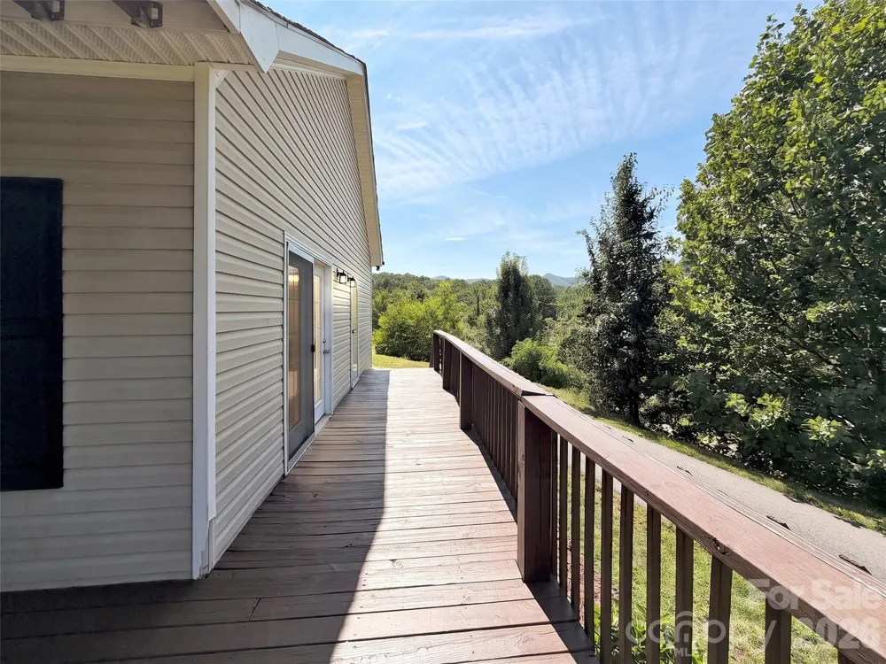 8 Worley Ridge Trail Candler, NC 28715
