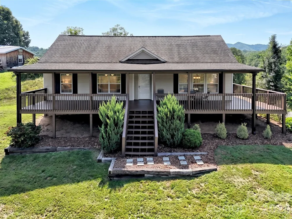 8 Worley Ridge Trail Candler, NC 28715