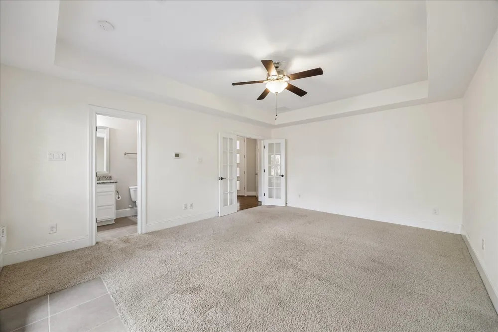 1704 Oak Leaf Pass Drive Houston, TX 77055