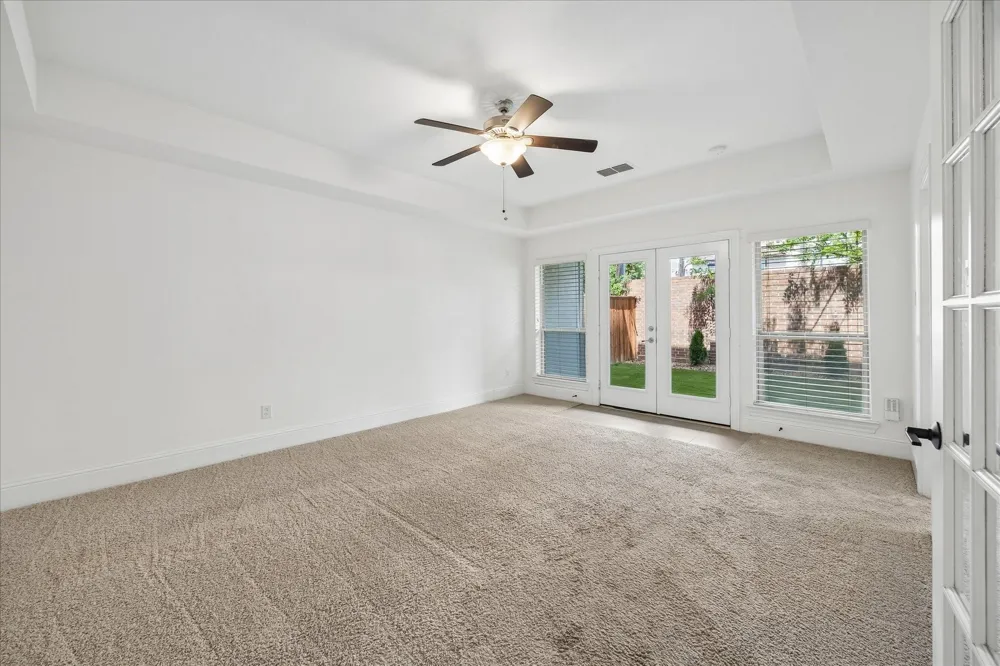 1704 Oak Leaf Pass Drive Houston, TX 77055