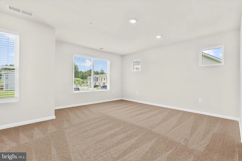8100 BARTHOLOMEW COURT Baltimore, MD 21206
