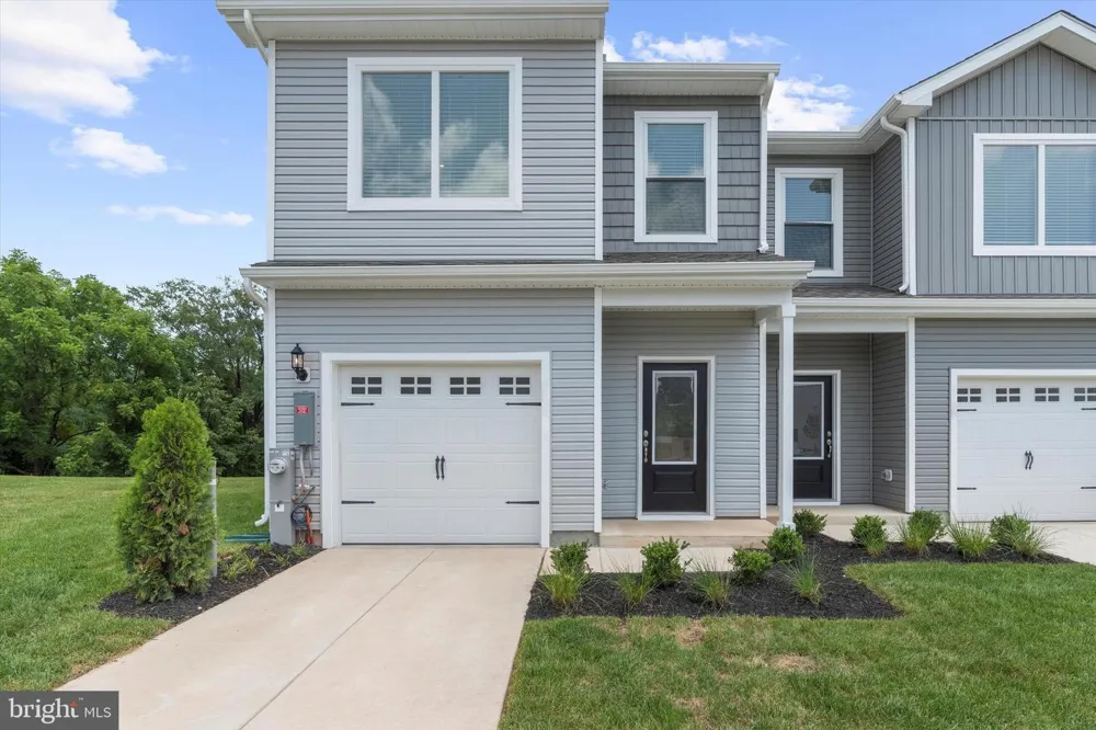 8100 BARTHOLOMEW COURT Baltimore, MD 21206