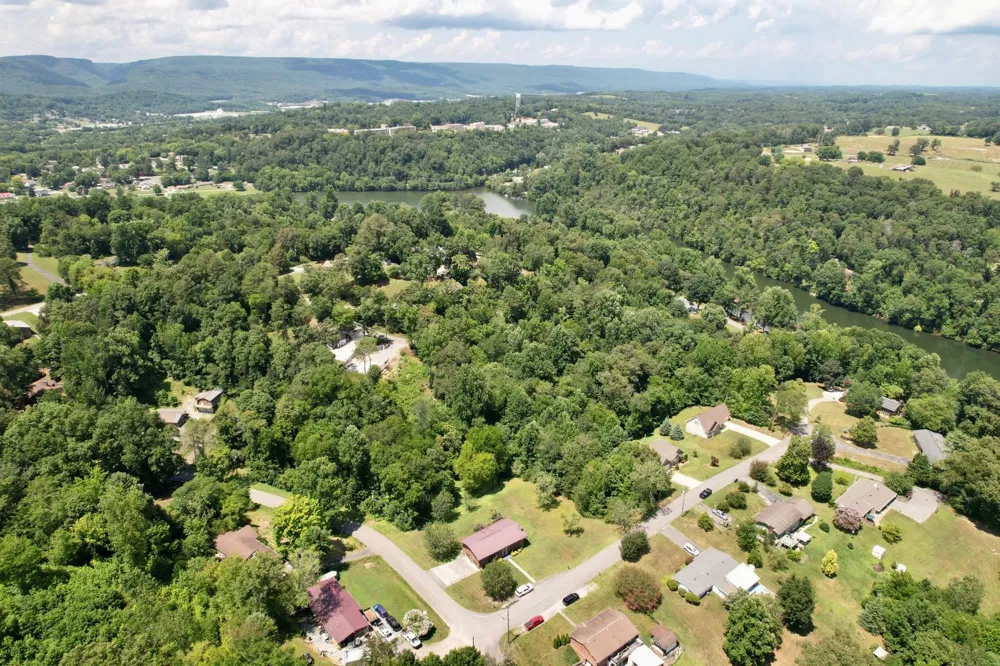 111 Hutton Court Dayton, TN 37321