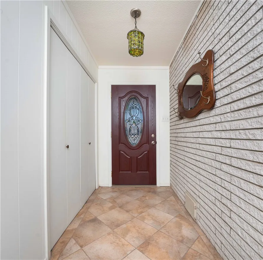 3313 Laguna Shores Corpus Christi, TX 78418