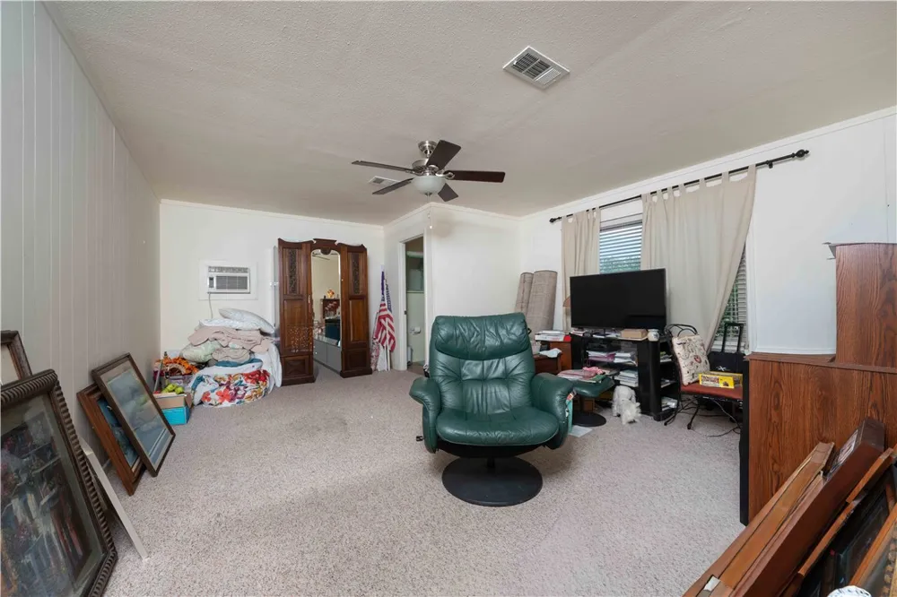 3313 Laguna Shores Corpus Christi, TX 78418