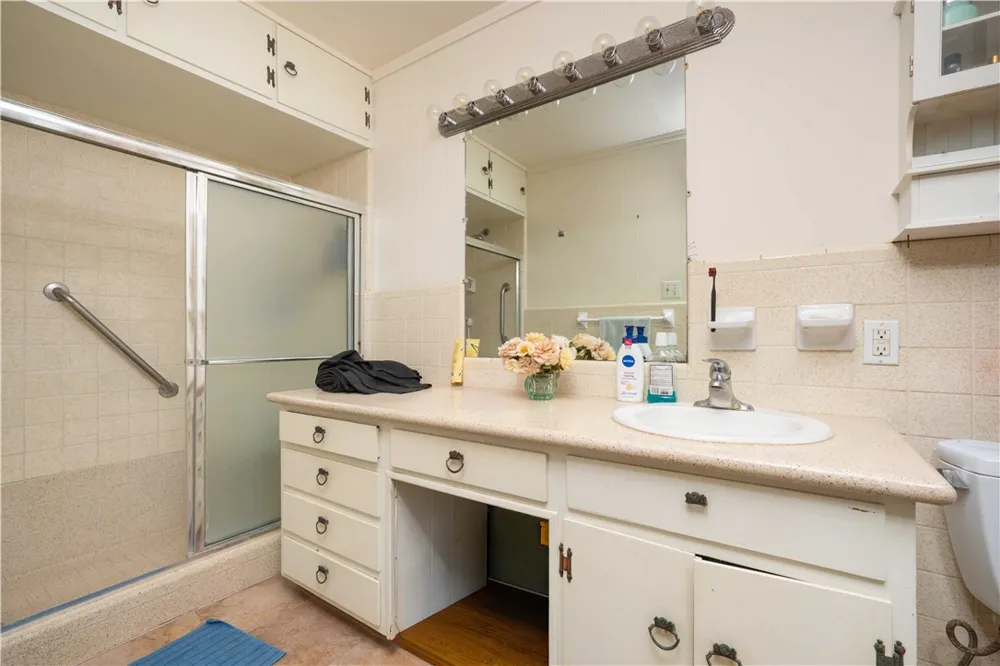 3313 Laguna Shores Corpus Christi, TX 78418