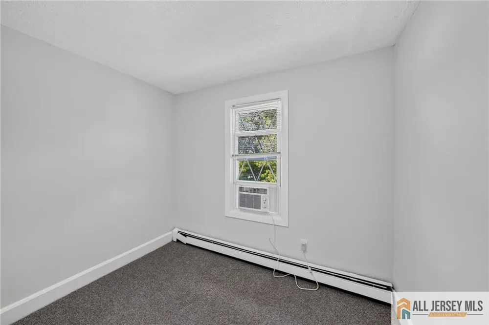 125 White Horse Avenue Hamilton, NJ 08610