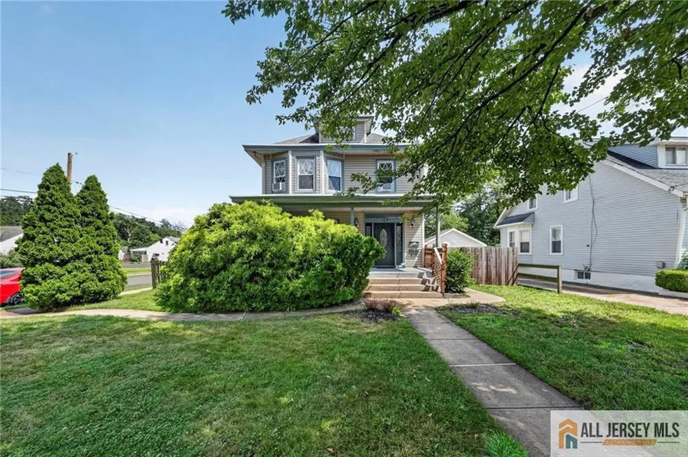 125 White Horse Avenue Hamilton, NJ 08610