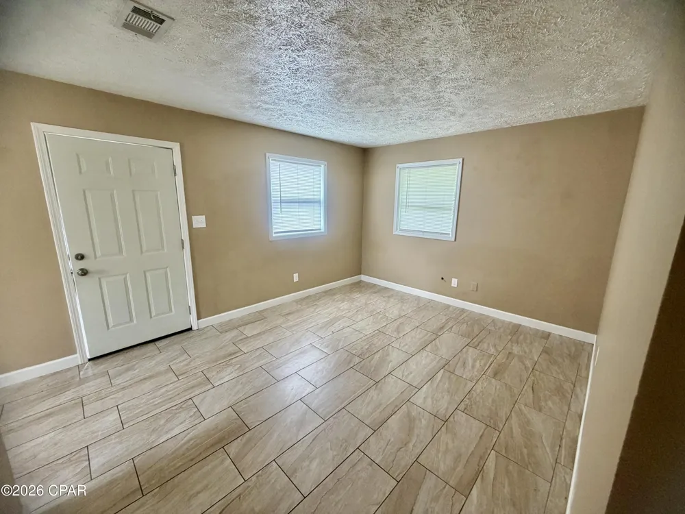 923 School Avenue Panama City, FL 32401