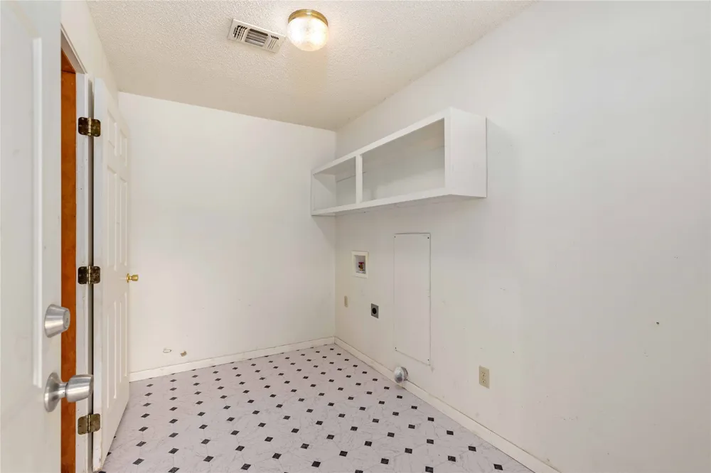 6070 Fm 3021 Brownwood, TX 76801