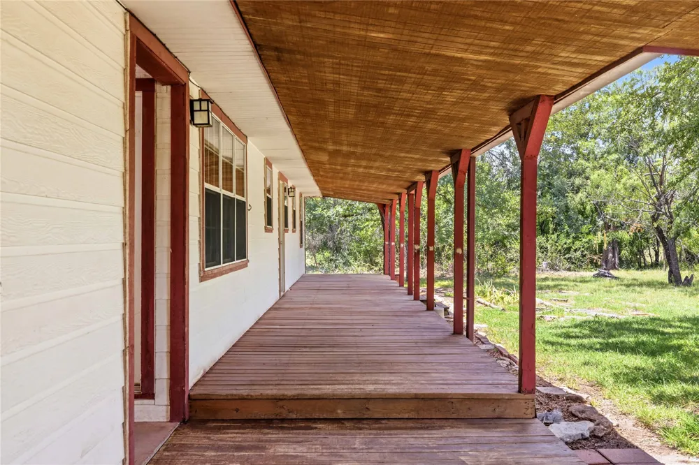 6070 Fm 3021 Brownwood, TX 76801