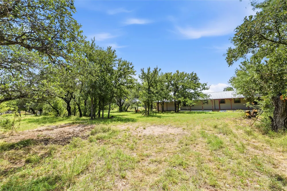 6070 Fm 3021 Brownwood, TX 76801