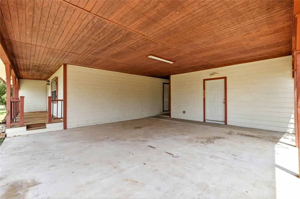 6070 Fm 3021 Brownwood, TX 76801