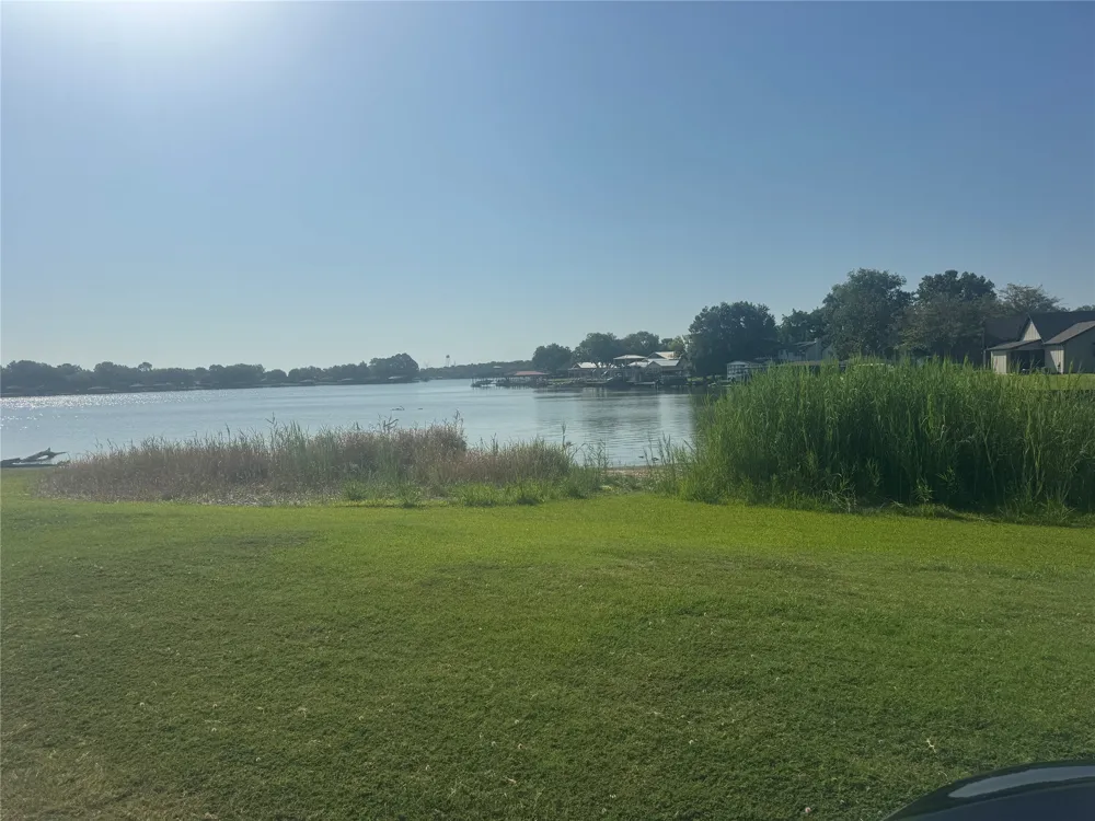 4389 Davis Road Granbury, TX 76049