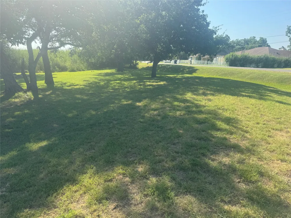 4389 Davis Road Granbury, TX 76049