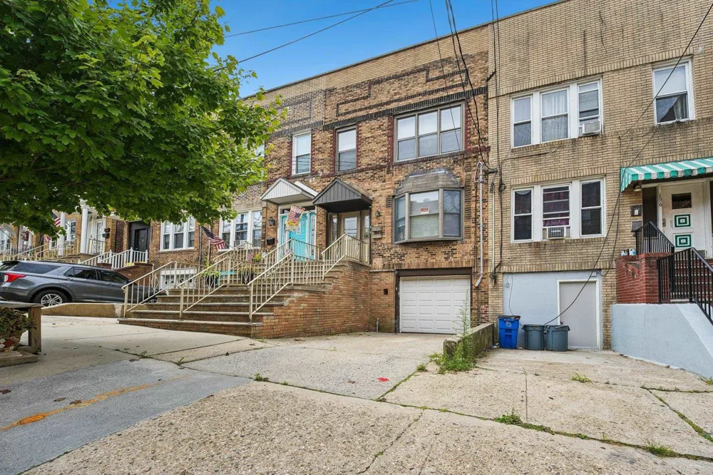 154 WEST 29TH ST Bayonne, NJ 07002