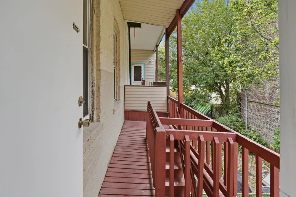 154 WEST 29TH ST Bayonne, NJ 07002