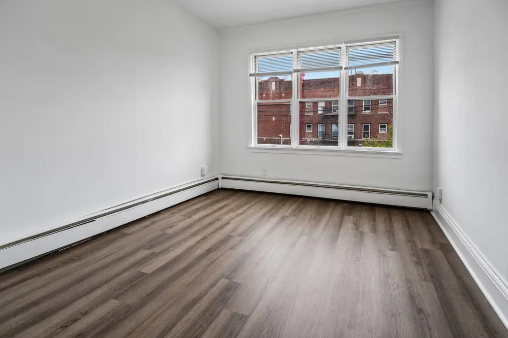 154 WEST 29TH ST Bayonne, NJ 07002