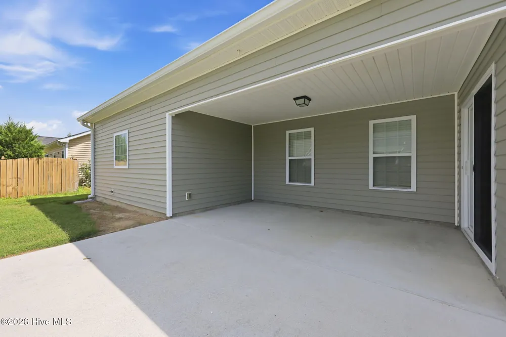 2652 Rhinestone Drive Winterville, NC 28590