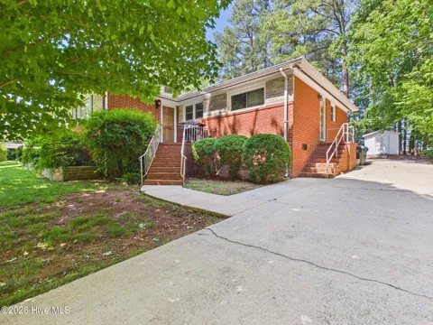 6515 Pleasant Pines Drive
