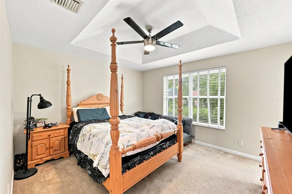 5477 NW 90th Terrace Sunrise, FL 33351